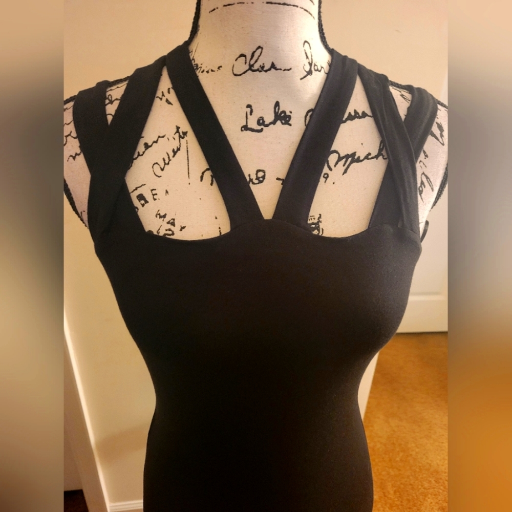 Black Strappy Detailed Bodycon Dress